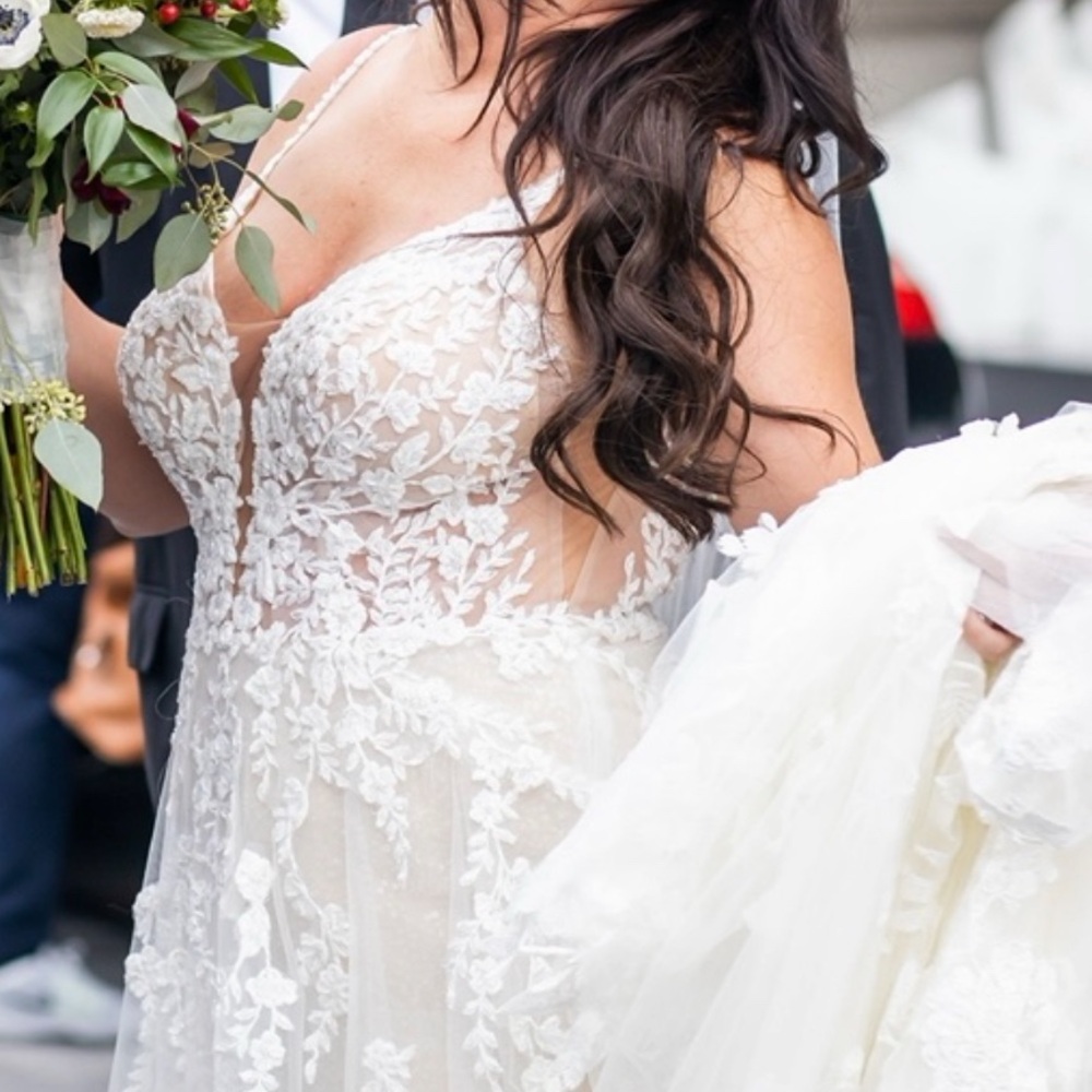 Martina Liana 1137 Wedding Dress with undertone in Honey.